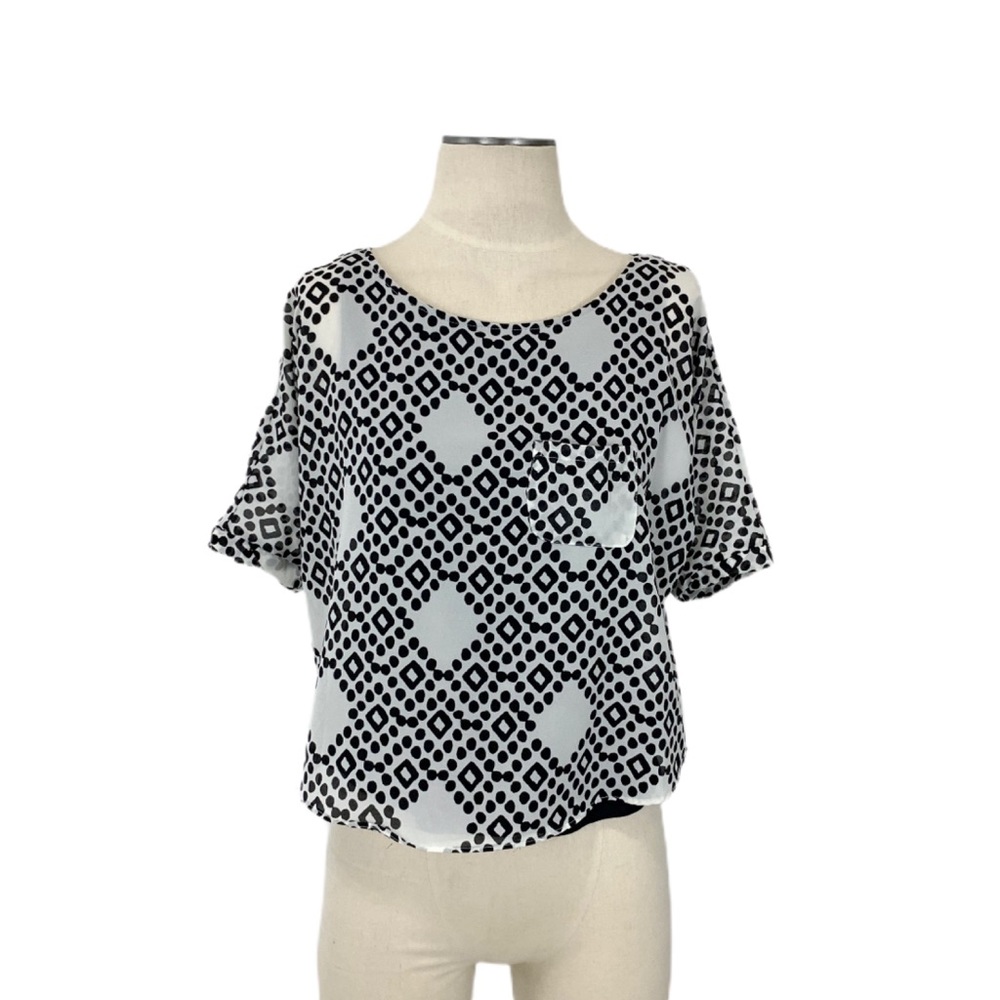 Anthropologie- Meadow Rue Diamond Top XS
